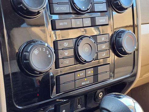 Used 2009 Ford Escape Limited image 20