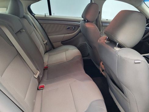 Used 2014 Ford Taurus SEL image 19