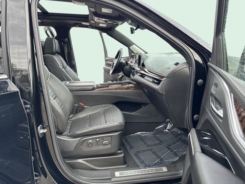 Used 2022 Cadillac Escalade ESV Premium Luxury Platinum w/ Heavy-Duty Trailer Package image 43