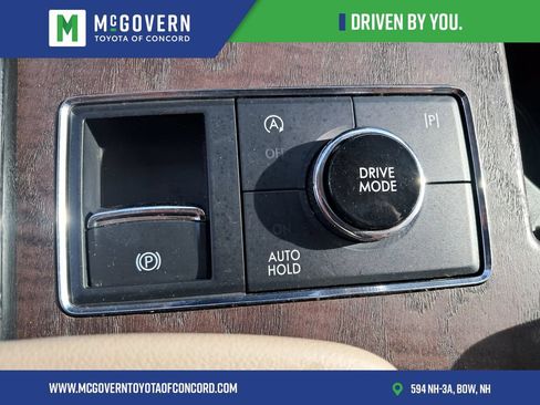 Used 2023 Lincoln Navigator L Reserve AWD/4WD image 36