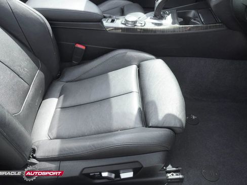 Used 2017 BMW 230i xDrive Convertible image 23