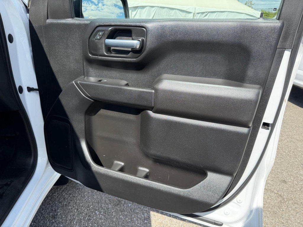 Used 2021 Chevrolet Silverado 1500 W/T RWD image 19