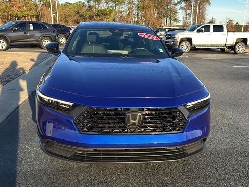 Used 2024 Honda Accord Sport image 7