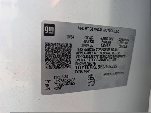 Used 2025 Cadillac Escalade IQ Sport 2 image 36