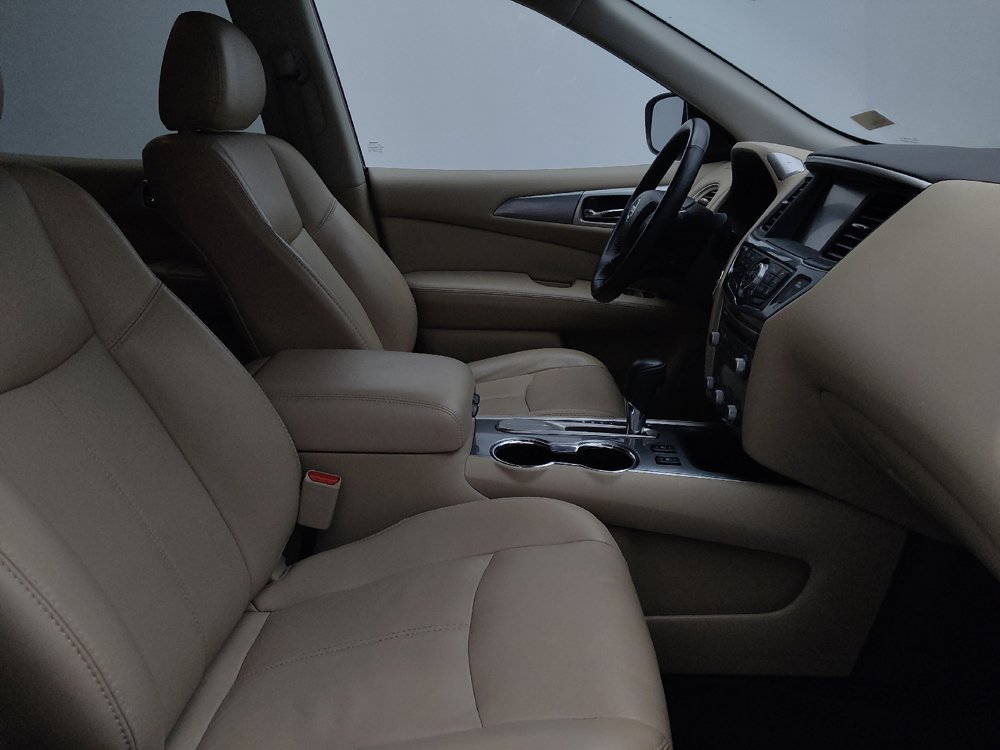 Used 2019 Nissan Pathfinder SL FWD image 21