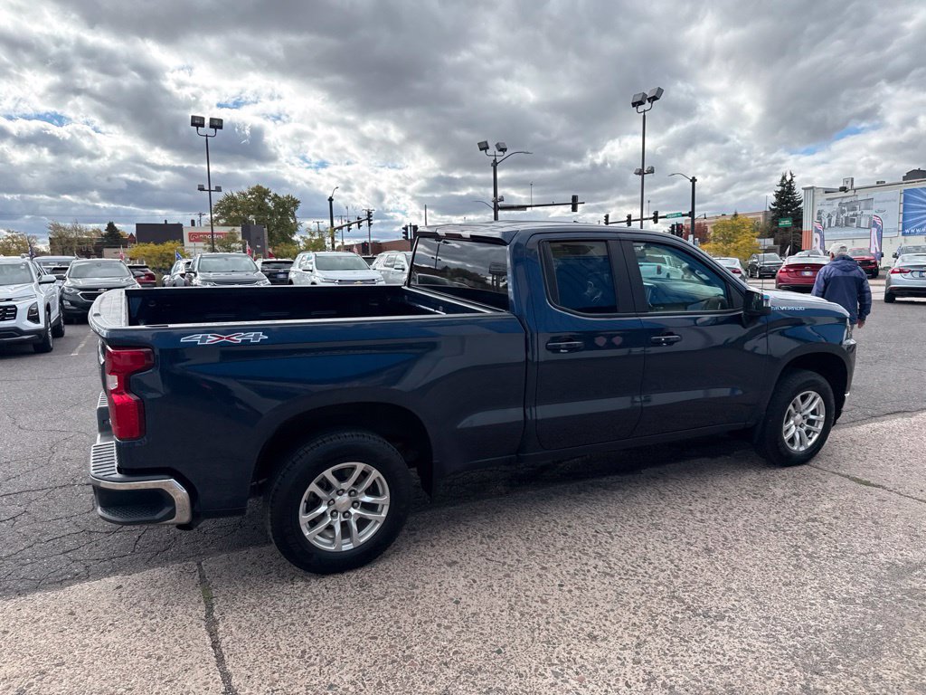 Used 2021 Chevrolet Silverado 1500 LT AWD/4WD image 10