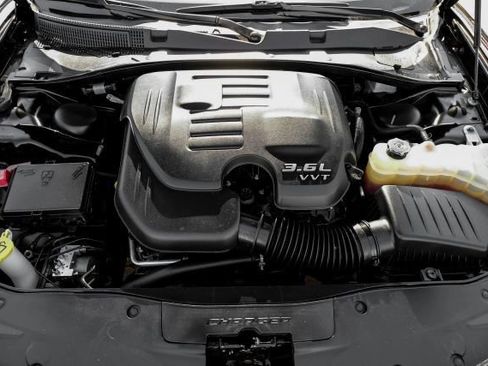 Used 2022 Dodge Charger SXT RWD image 60