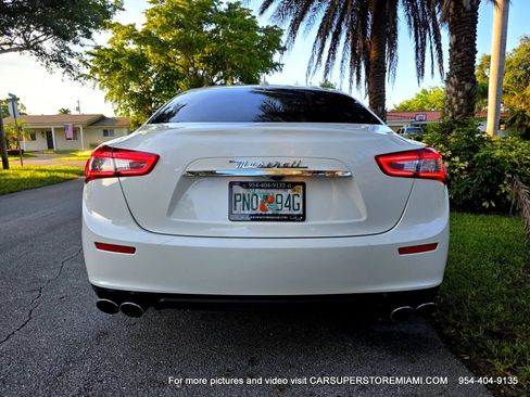 Used 2016 Maserati Ghibli RWD image 18