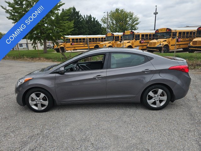 Used 2013 Hyundai Elantra GLS w/ Preferred Pkg FWD image 6
