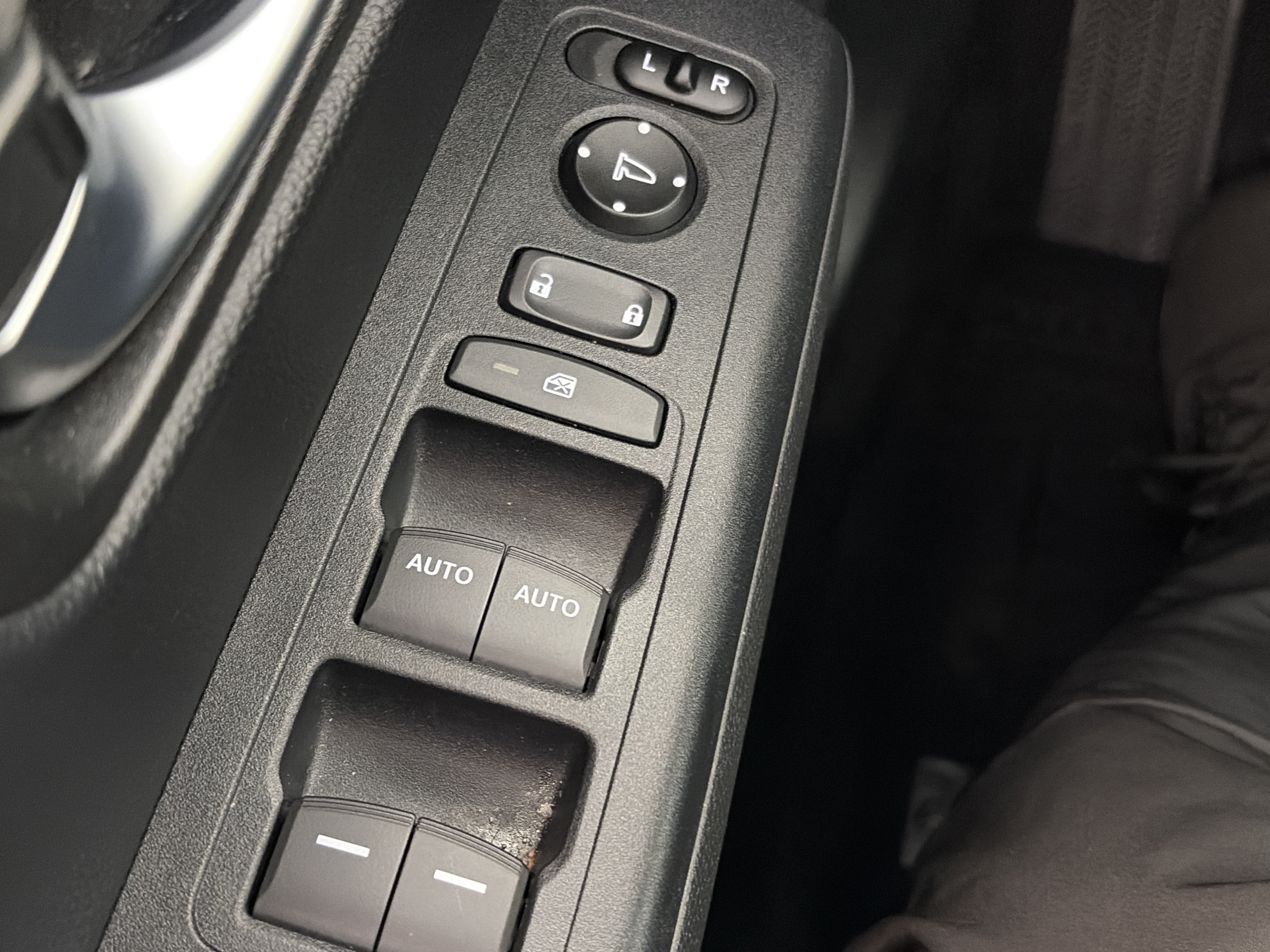 Used 2024 Honda CR-V EX image 26