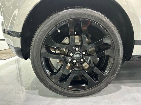 Used 2020 Land Rover Range Rover Evoque R-Dynamic SE AWD/4WD image 8
