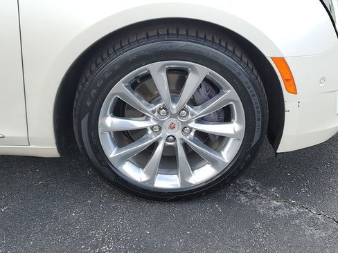 Used 2014 Cadillac XTS Luxury w/ Driver Awareness Package image 5