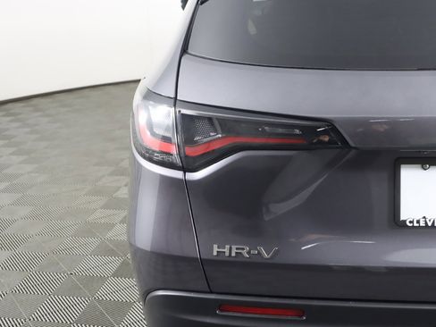 Certified 2026 Honda HR-V LX image 12
