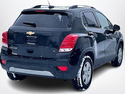 Used 2019 Chevrolet Trax LT w/ LT Convenience Package image 5