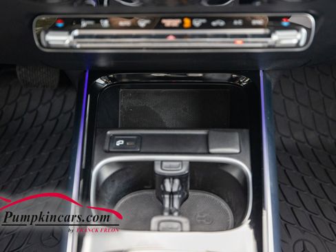 Used 2023 Mercedes-Benz GLA 250 4MATIC w/ Premium Package image 38