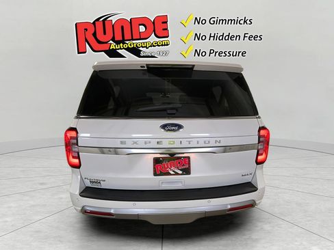 Used 2024 Ford Expedition Max Platinum AWD/4WD image 5