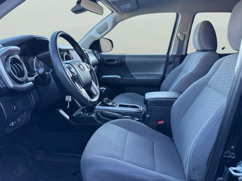 Certified 2021 Toyota Tacoma SR5 image 15