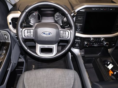 Certified 2021 Ford F150 XLT w/ Equipment Group 302A High image 22