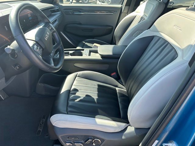 Used 2024 Kia EV9 GT-Line AWD/4WD image 22