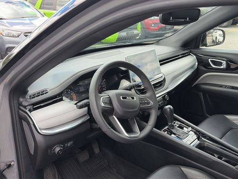 Used 2024 Jeep Compass Limited AWD/4WD image 91