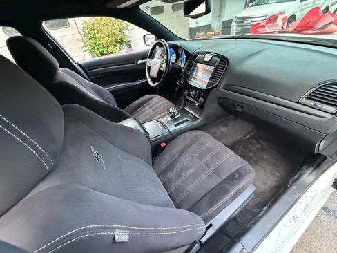 Used 2012 Chrysler 300 S RWD image 37
