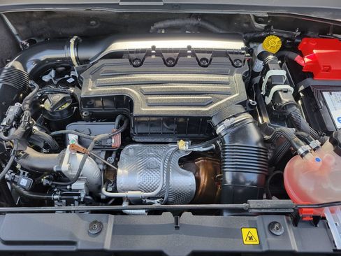 Used 2023 Jeep Renegade Altitude AWD/4WD image 24