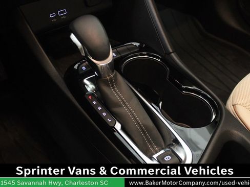 Used 2025 Buick Encore GX Avenir w/ Avenir Convenience Package FWD image 29