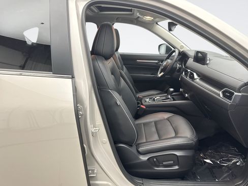 Used 2025 MAZDA CX-5 AWD 2.5 S w/ Preferred Package image 16