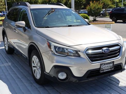 Used 2018 Subaru Outback 2.5i Premium AWD/4WD image 7