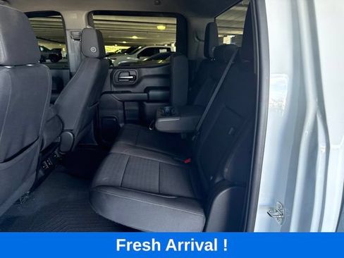 Used 2024 Chevrolet Silverado 1500 Custom Trail Boss AWD/4WD image 3
