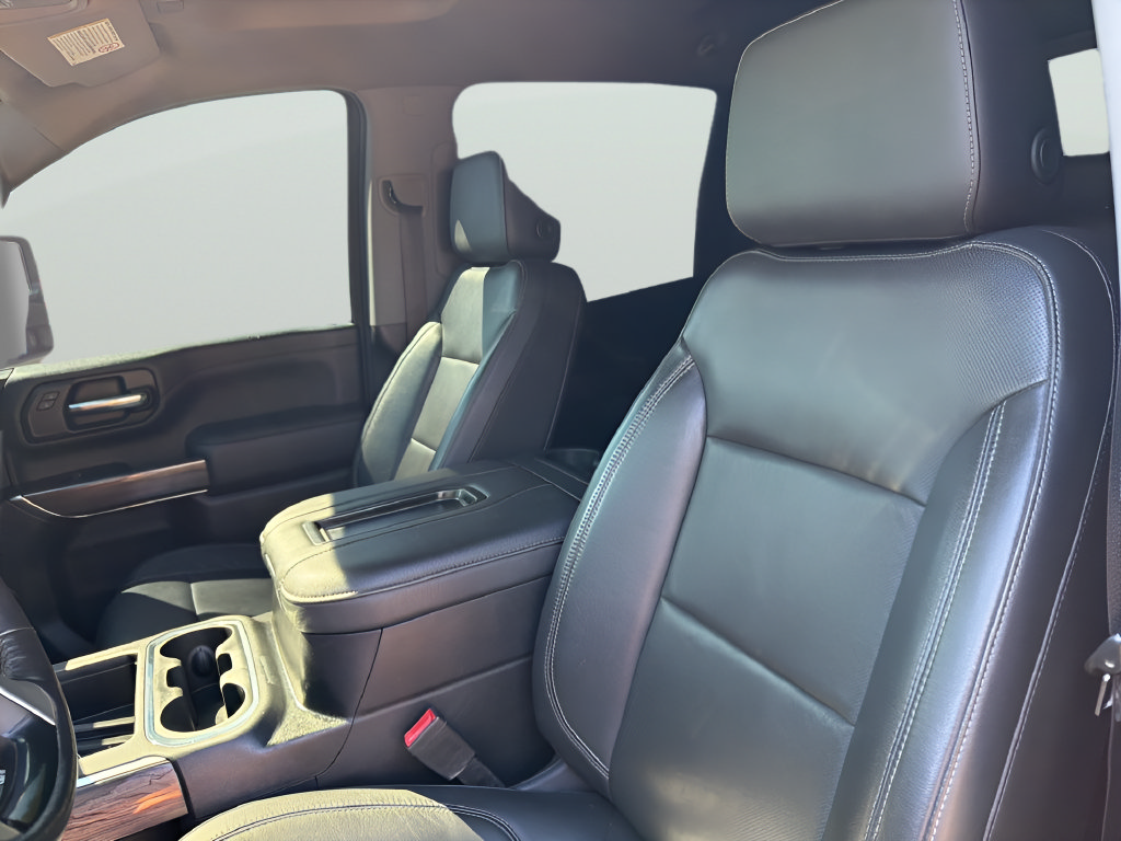 Used 2020 Chevrolet Silverado 2500 LTZ w/ LTZ Premium Package AWD/4WD image 18