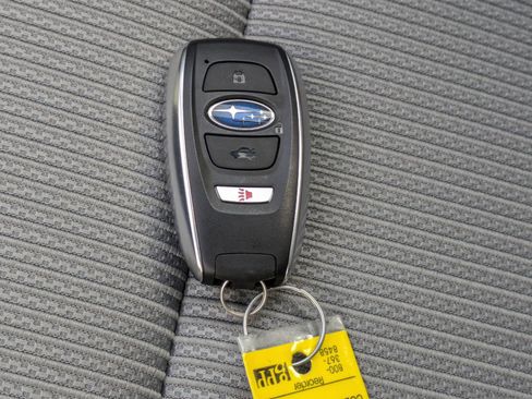 Used 2025 Subaru Legacy Premium image 27