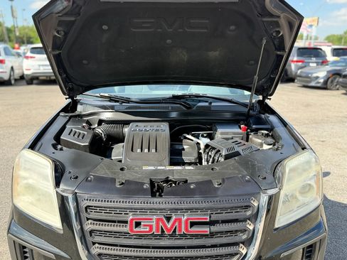 Used 2016 GMC Terrain SLE FWD image 19