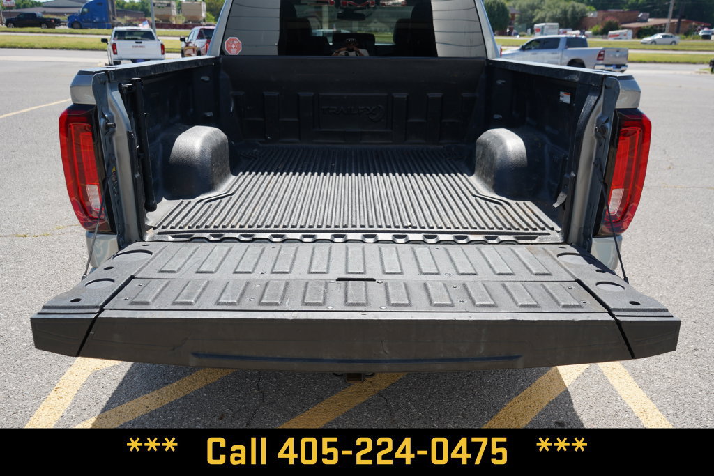 Used 2025 GMC Sierra 1500 SLT AWD/4WD image 19