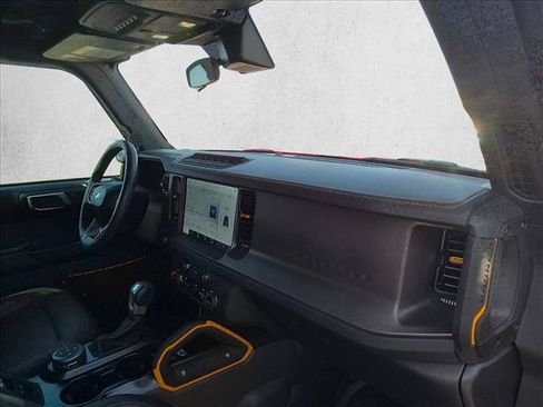 Used 2024 Ford Bronco Badlands AWD/4WD image 13