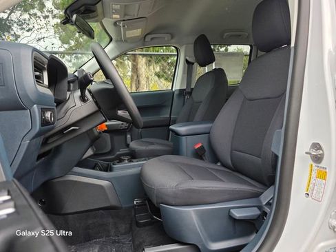 New 2026 Ford Maverick XL AWD/4WD image 9