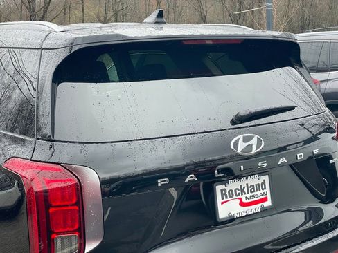 Used 2025 Hyundai Palisade Limited AWD/4WD image 32