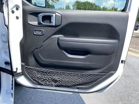 Certified 2022 Jeep Wrangler Unlimited Sport image 28