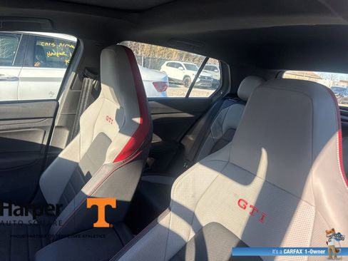 Used 2024 Volkswagen GTI SE w/ SE Leather Seats Package image 11