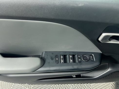 New 2026 Kia K4 FWD image 14