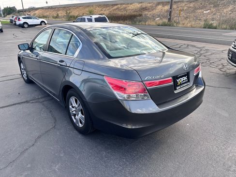 Used 2012 Honda Accord LX image 3