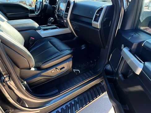 Used 2020 Ford F150 Lariat image 20