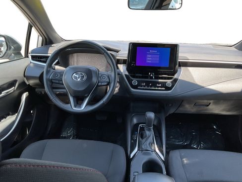 Used 2025 Toyota Corolla SE FWD image 13