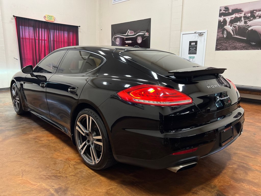 Used 2014 Porsche Panamera 4 AWD/4WD image 37