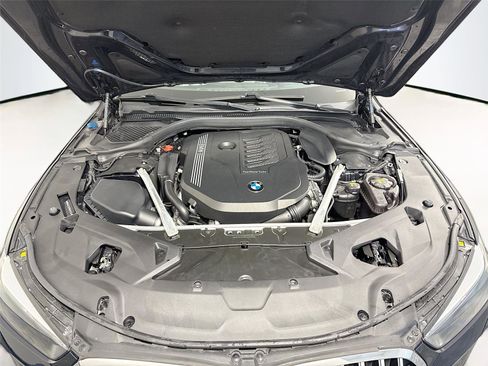 Used 2022 BMW 840i Coupe w/ Driving Assistance Package image 17