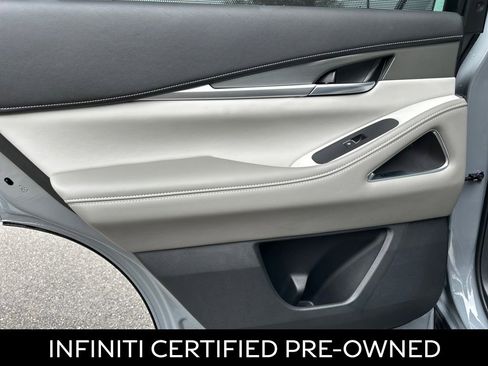 Certified 2026 INFINITI QX60 Luxe w/ Family Package image 31