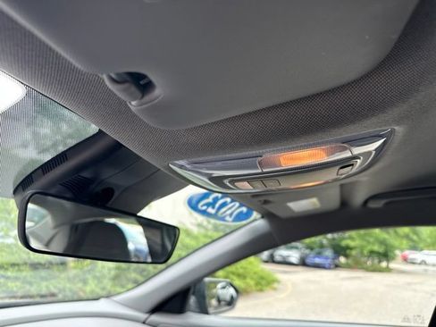 Used 2023 Hyundai Elantra SEL w/ Convenience Package FWD image 35