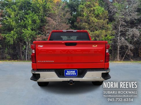 Used 2021 Chevrolet Silverado 1500 LT image 18