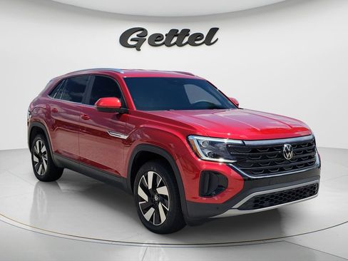 Used 2024 Volkswagen Atlas Cross Sport SE FWD image 3