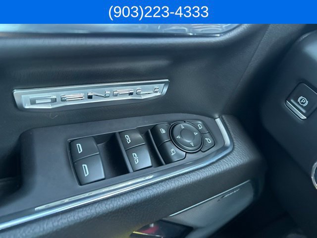 Used 2022 GMC Sierra 1500 Denali AWD/4WD image 15